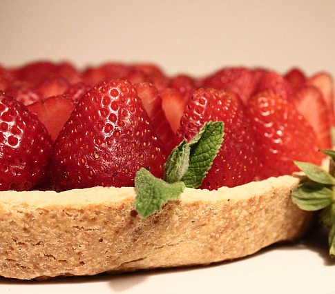 strawberry bruschetta