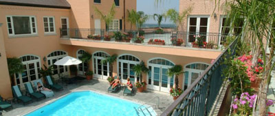 Hotel Monteleone Pool